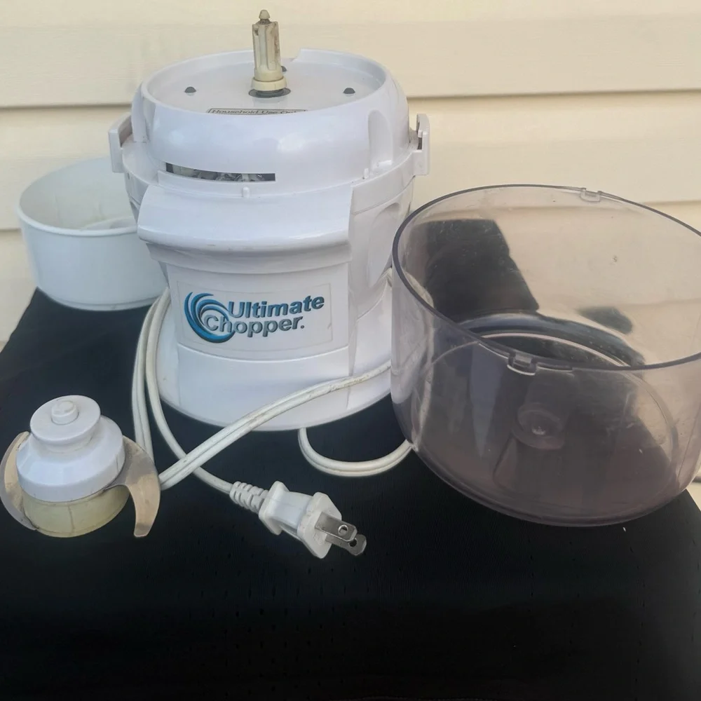 Ultimate Chopper Food Processor & Blender Model CH-1 500 Watt